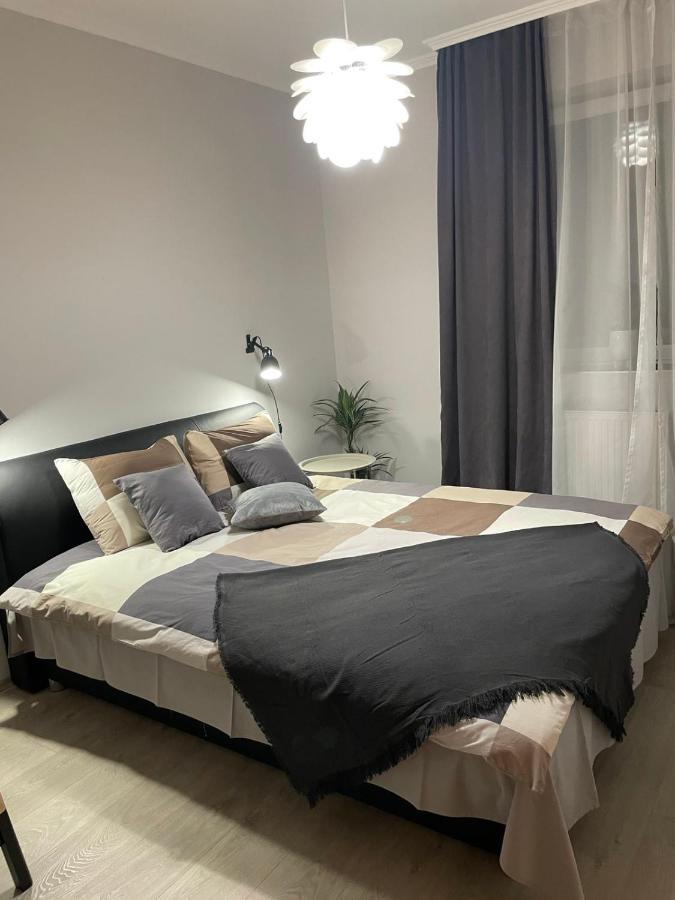 Apartament Macropolis *